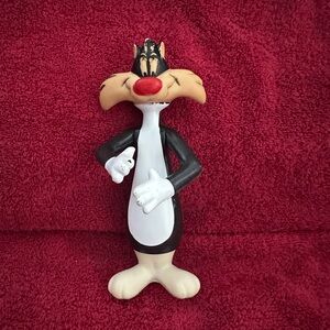 Sylvester figurine